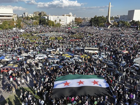 Syrie: les Etats-Unis ont établi un contact avec le groupe HTS