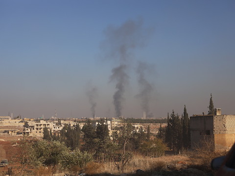 Plus de 60 frappes israéliennes à travers la Syrie