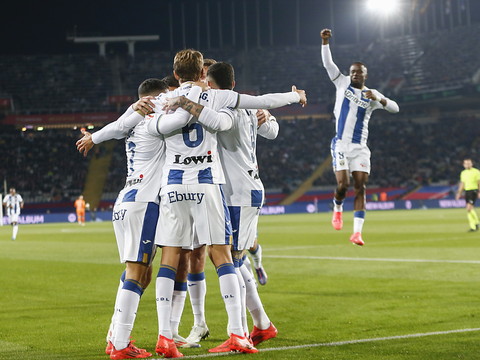 Le Barça s'incline à domicile