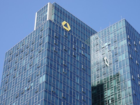 L'italien Unicredit revendique 28% de l'allemand Commerzbank