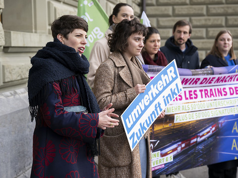 Les Vert-e-s appuyés par 58'000 citoyens pour les trains de nuit