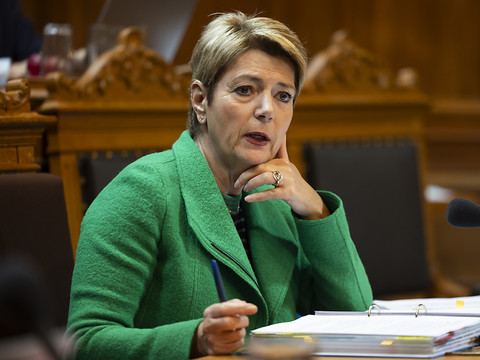 Vers un registre fédéral des ayants droit économiques