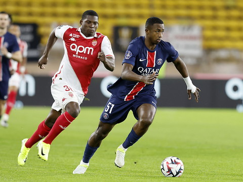 Ligue 1: Embolo buteur contre le PSG