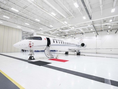 Payerne a accueilli le nouveau Bombardier du Conseil fédéral