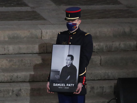 Les amis du tueur de Samuel Paty condamnés à 16 ans de réclusion