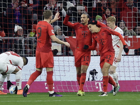 Le Bayern domine Leipzig après deux premières minutes de folie