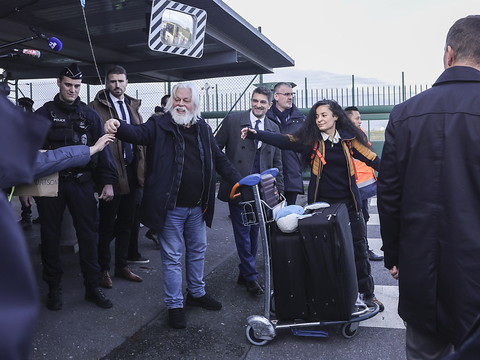 Paul Watson promet de 