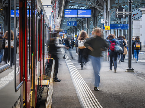 BE: un homme percuté par un train et grièvement blessé