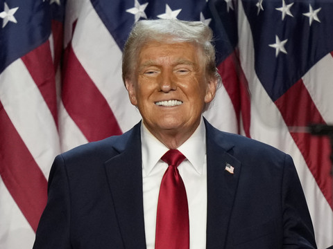 Trump souhaite un joyeux Noël au Panama, au Canada et au Groenland