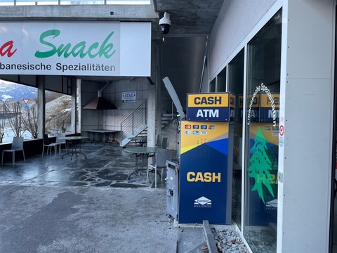 Un inconnu fait sauter un bancomat à Zizers (GR)