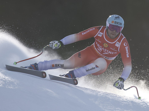Monney (3e) confirme en super-G, Möller s'impose