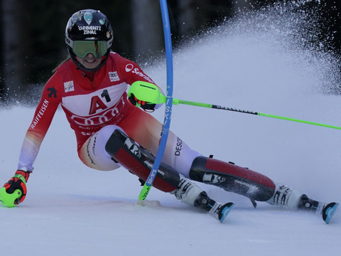 Pas de podium pour Rast (4e), qui garde néanmoins le dossard rouge