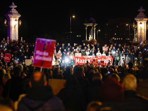 Espagne: 80'000 manifestants dans les rues de Valence