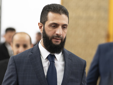 Le nouveau dirigeant syrien reçoit Kiev à Damas
