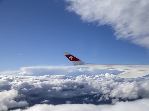 Vol Bucarest-Zurich: un membre de l'équipage de Swiss est mort
