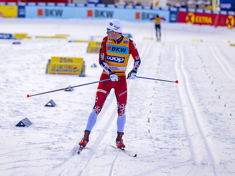 Harald Amundsen remporte la poursuite mais perd du temps