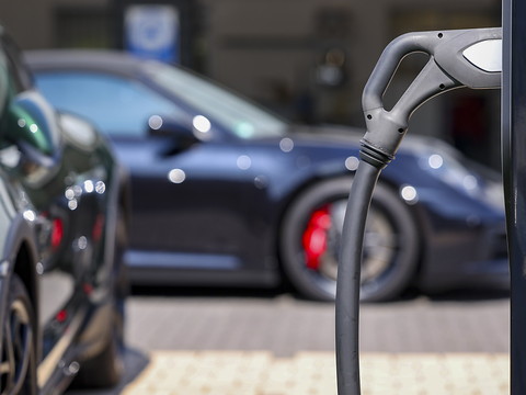 Croissance en berne pour les voitures électriques en Suisse