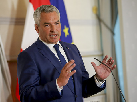 Autriche: le chancelier Nehammer annonce sa prochaine démission