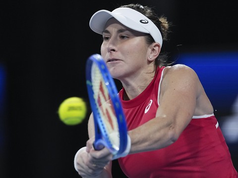 Belinda Bencic rejoint le tableau principal à Adelaide