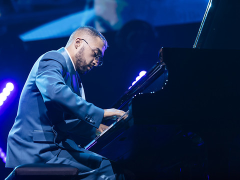Le rappeur Werenoi, champion des ventes d'albums en France en 2024
