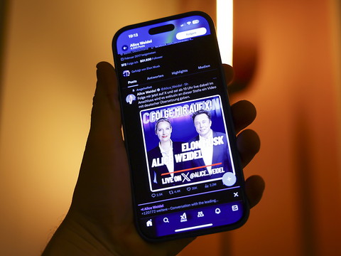 Musk réitère son soutien au parti allemand d'extrême droite AfD