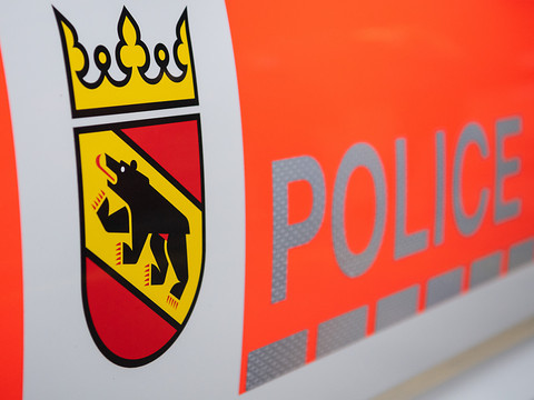 Un mort dans un accident sur l'A6 en direction de Thoune BE