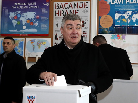 Présidentielle croate: large victoire du sortant Zoran Milanovic