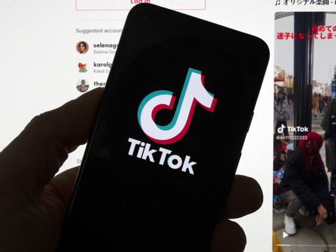 Musk en discussion pour racheter TikTok aux USA, une 