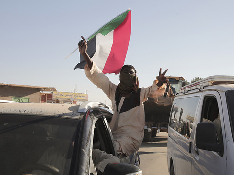 Soudan: plus de 120 morts dans des bombardements à Khartoum