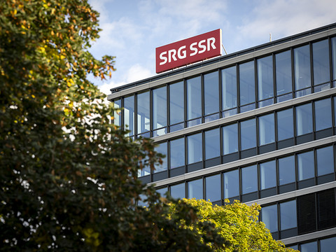 Initiative SSR: une commission veut exonérer les entreprises de la redevance radio-TV