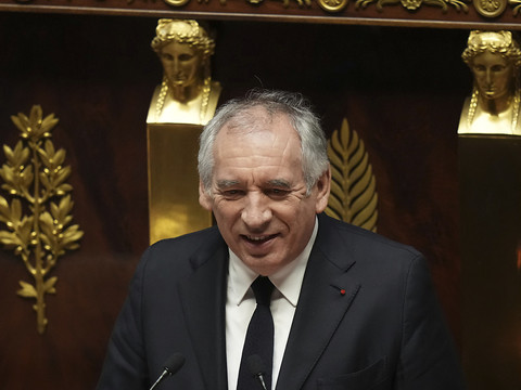 France: Bayrou remet la réforme des retraites 