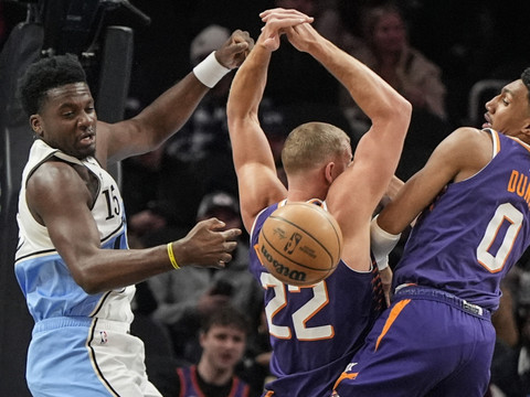 Une 20e victoire pour les Hawks