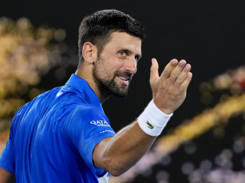 Djokovic lâche encore un set