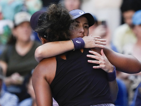 Bencic profite de l'abandon d'Osaka au 3e tour