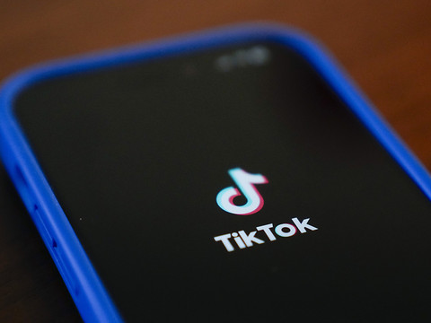 TikTok annonce qu'elle fermera dimanche aux Etats-Unis