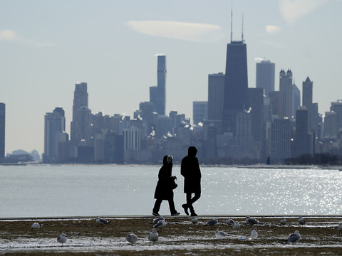 Trump: arrestations massives de migrants illégaux dès mardi