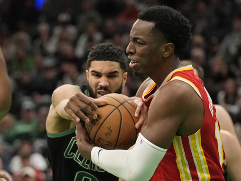 Atlanta s'impose en prolongation à Boston