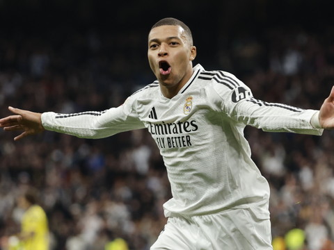 Mbappé brille, le Real Madrid reprend la tête