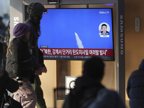 Pyongyang dit avoir lancé des missiles de croisière stratégiques