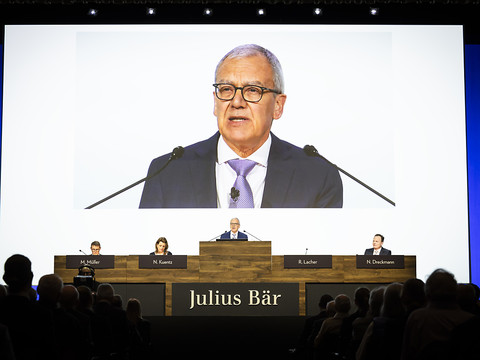 Romeo Lacher prend congé de Julius Bär et de la BNS