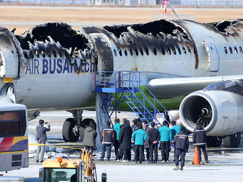 Sept blessés lors de l'incendie d'un avion en Corée du Sud