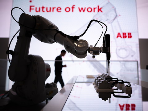 ABB poursuit sa progression en 2024