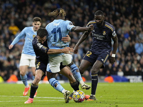 Un choc Manchester City - Real Madrid en barrages