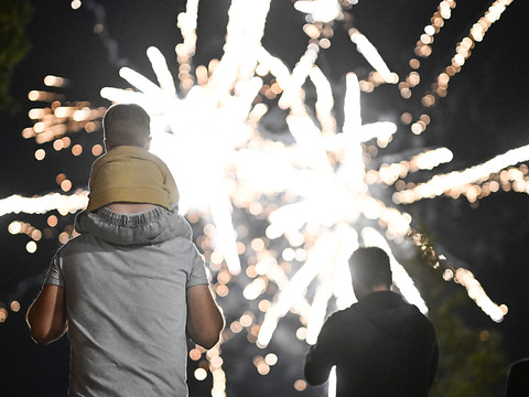 Vers un contre-projet à l'initiative contre les feux d'artifice