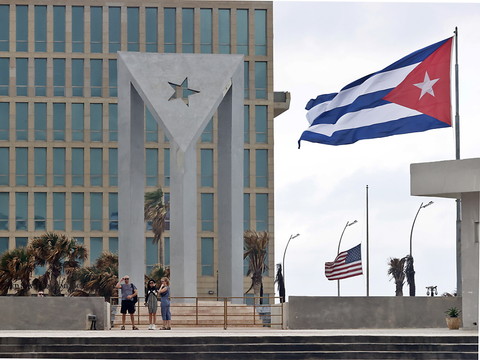 Washington durcit encore les sanctions contre Cuba