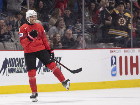 Dionicio débarque à Bienne, Delémont file à Fribourg