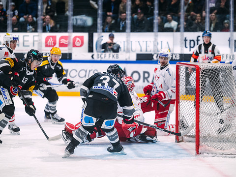 Fribourg consolide sa sixième place