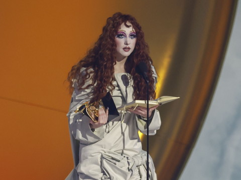 Chappell Roan élue révélation de l'année aux Grammy Awards