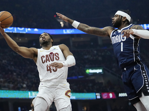 Sans Doncic (ni Davis), les Mavericks boivent la tasse