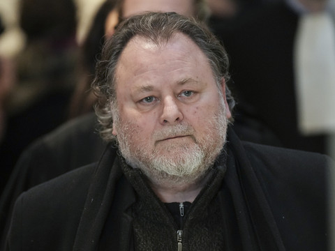 Affaire Haenel: bracelet électronique pour Christophe Ruggia